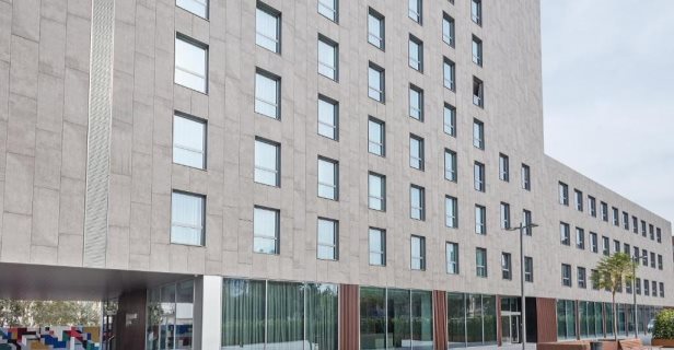 Hotel Acta Voraport