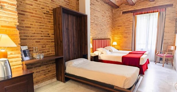Hotel Ad Hoc Monumental
