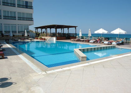 Hotel Ada Beach