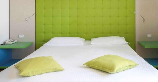 Hotel Adam