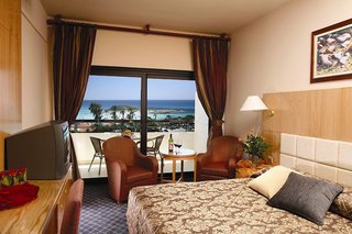 Hotel Adams Beach