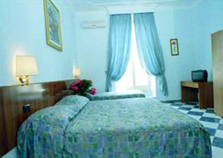 Hotel Adas