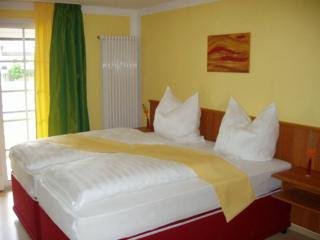 Hotel Adenia