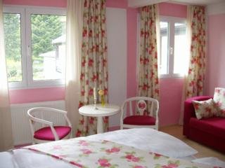 Hotel Adenia