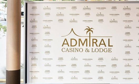 Hotel Admiral Casino & Lodge