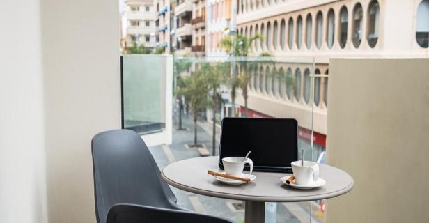 Hotel Adonis Capital