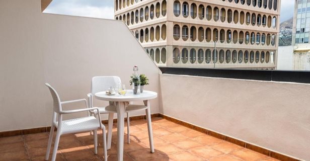 Hotel Adonis Capital