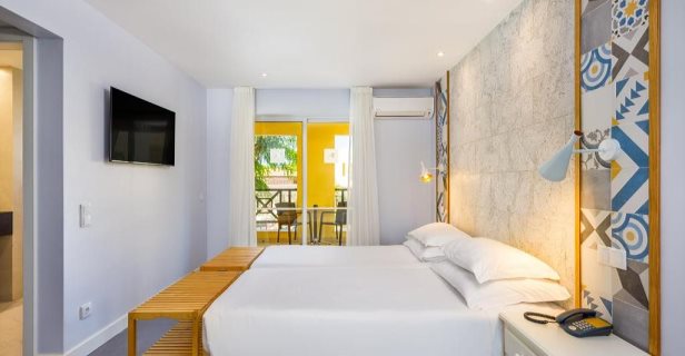 Hotel Adriana Beach Resort
