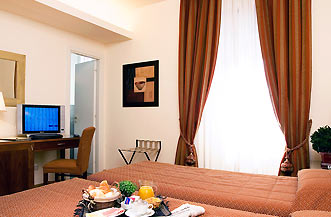 Hotel Adriano