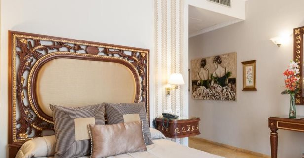 Hotel Adriano