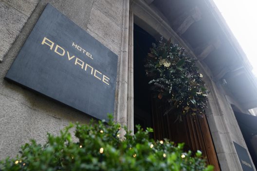 Hotel Advance