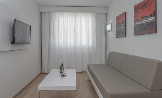 Hotel Aequora Lanzarote Suites