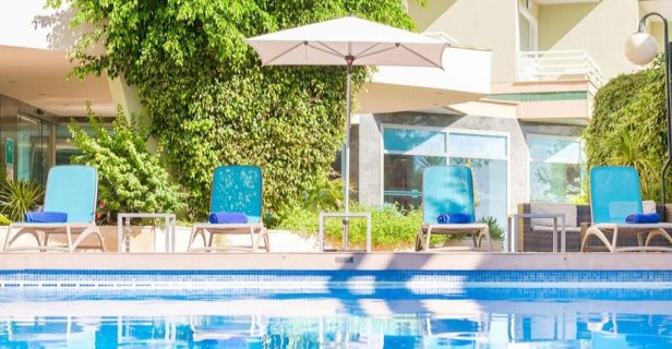 Hotel Agua Beach
