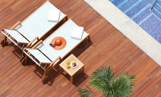 Hotel Aimia
