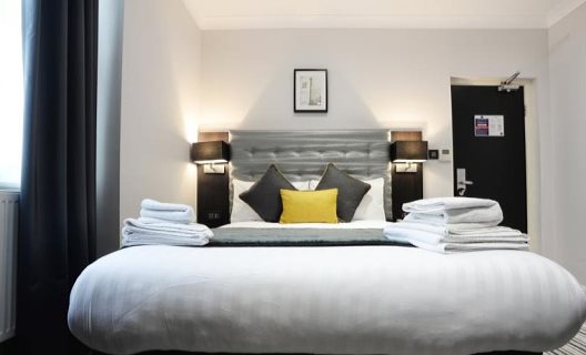 Hotel Airways Victoria London