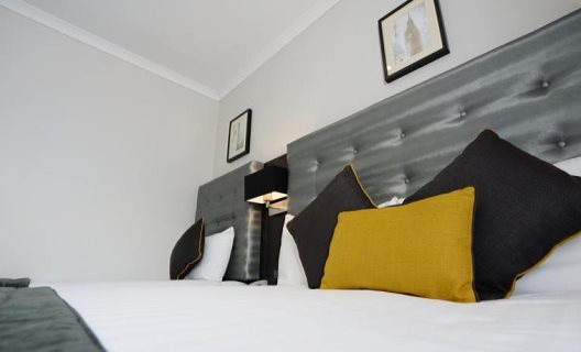 Hotel Airways Victoria London