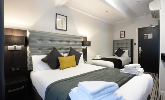 Hotel Airways Victoria London