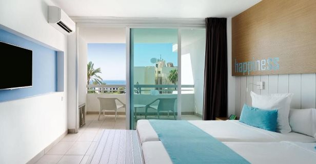 Hotel Akeah Broncemar