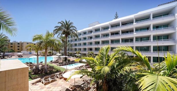 Hotel Akeah Broncemar