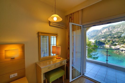 Hotel Akrotiri Beach