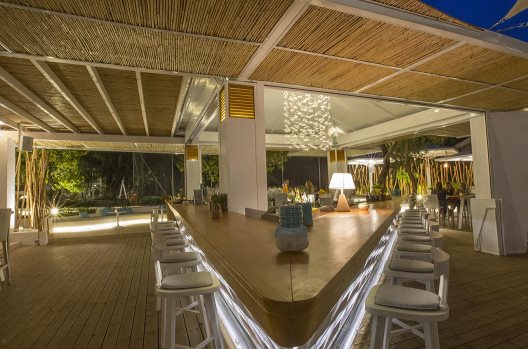 Hotel Akrotiri Beach