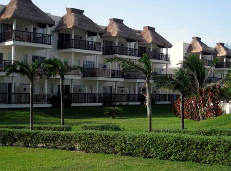 Hotel Akumal Beach Resort