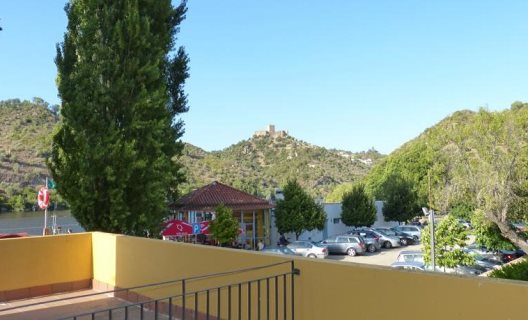 Hotel Alamal River Club