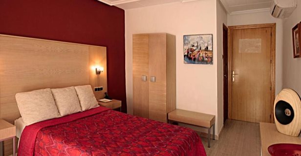 Hotel Alamo