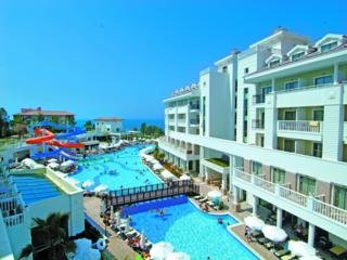 Hotel Alba Queen
