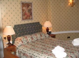 Hotel Albany