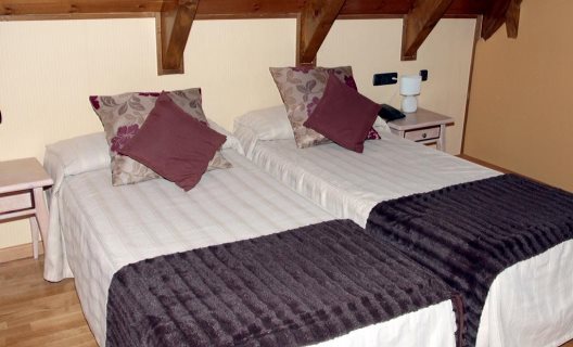 Hotel Albares