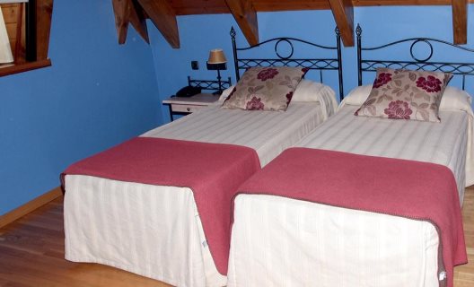 Hotel Albares