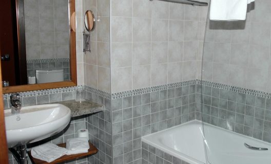 Hotel Albares