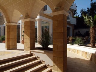Hotel Albatres Palace