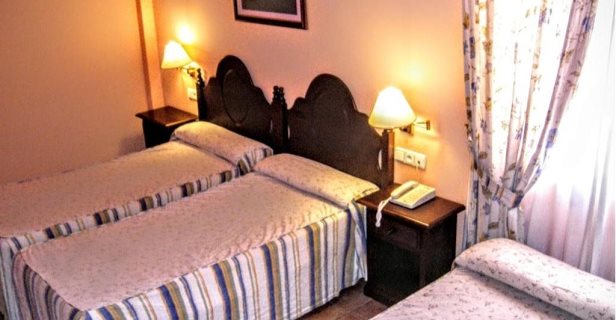 Hotel Albenzaire