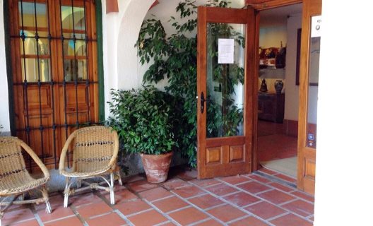 Hotel Alcadima