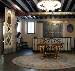 Hotel Alcazar