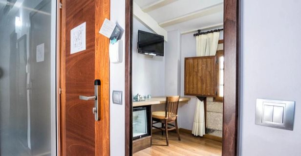 Hotel Alda Bonaval