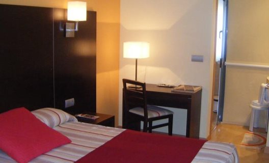 Hotel Alda Cardeña