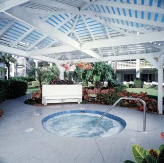 Hotel Alden Beach Resort