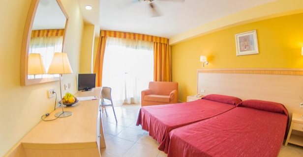 Hotel Alegría Fénix Family