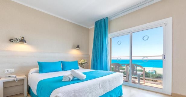 Hotel Alegría Maripins