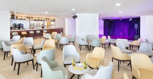 Hotel Alexandre Troya