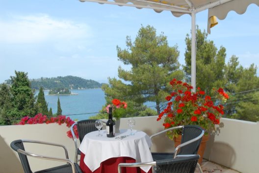 Hotel Alexandros