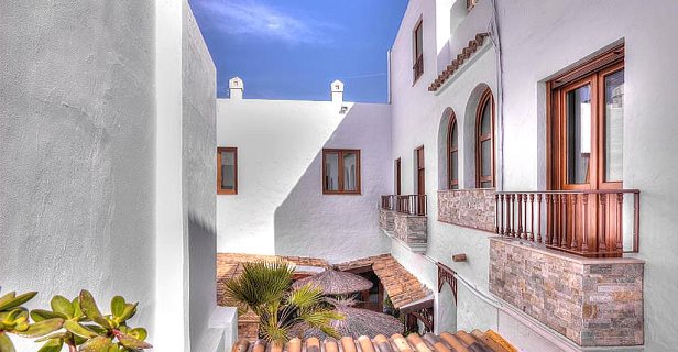 Hotel Almadraba