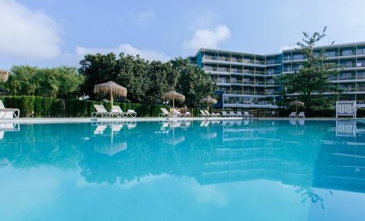 Hotel Almirante