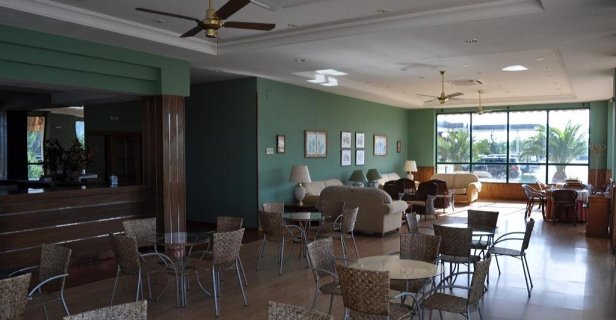 Hotel Alonso De Monroy