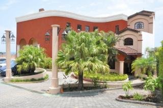 Hotel Alta