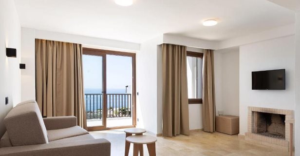 Hotel Alua Suites Las Rocas