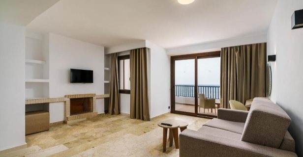 Hotel Alua Suites Las Rocas